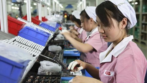 職場陷阱 中介承諾月薪5000包吃住，打工妹月底領薪愣在當場